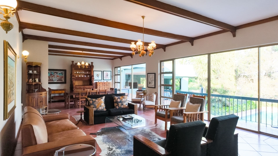 5 Bedroom Property for Sale in Dan Pienaar Free State
